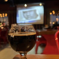 Foto tomada en Brother John&amp;#39;s Beer, Bourbon &amp;amp; BBQ  por Chris C. el 12/23/2022