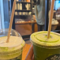 Photo taken at Starbucks by ゆちゃ on 10/13/2022