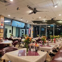 1/31/2022 tarihinde Alena K.ziyaretçi tarafından King&amp;#39;s Korner Catering and Restaurant'de çekilen fotoğraf
