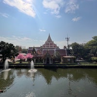 Photo taken at Wat Bangpeng Tai by Annieᵕ̈ A. on 2/18/2023