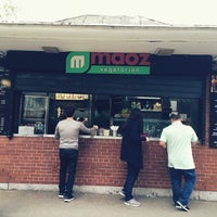Photo taken at Maoz Vegetarian by Robin D. on 5/6/2018