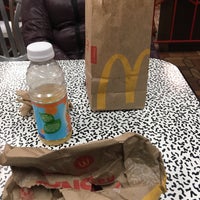 Photo taken at McDonald&amp;#39;s by Robin D. on 11/14/2018