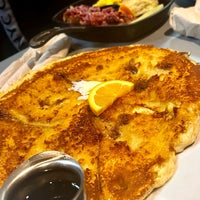 Photo taken at Hash House A Go Go by Sarah  🦢 on 1/26/2024