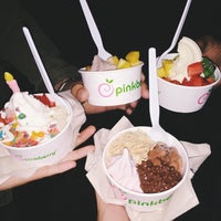 Photo taken at Pinkberry by Anna Y. on 1/31/2015