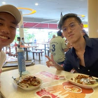 Photo taken at Tiong Bahru Lee Hong Kee Cantonese Roasted by Jonathan F. on 2/28/2022