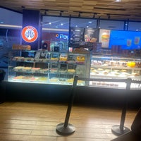 Review J.Co Donuts & Coffee