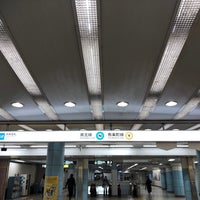 Photo taken at Yurakucho Line Iidabashi Station (Y13) by 零阪 麻. on 10/16/2022