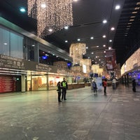 Photo taken at H Hauptbahnhof by valeri l. on 12/27/2017