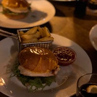 Photo taken at Meet Burger by حُ on 10/11/2023