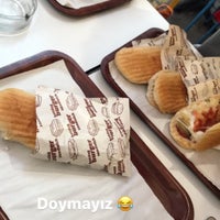 Foto diambil di Çardak Fast Food oleh . pada 12/2/2017