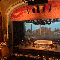 Foto diambil di Bernard B. Jacobs Theatre oleh Victoria pada 5/19/2023