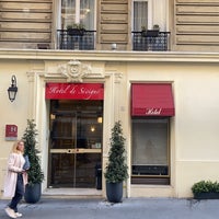 Photo taken at Hôtel de Sevigne by Mohammed .. on 10/9/2022