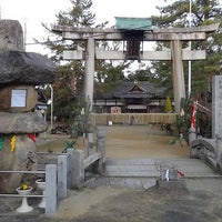 Photo taken at 春日神社 by 勉 高. on 12/31/2015