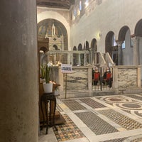 Photo taken at Basilica di Santa Maria in Cosmedin by Liam L. on 6/25/2022
