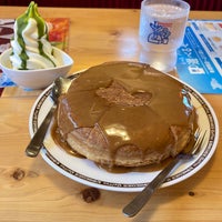 Photo taken at Komeda&amp;#39;s Coffee by こうせい on 8/25/2022