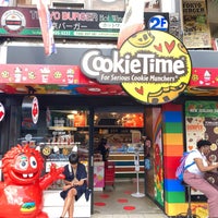 Photo taken at Cookie Time by こうせい on 7/17/2022