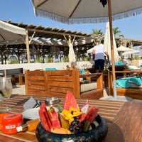 Foto tirada no(a) WHITE Beach Dubai por Faisal em 5/4/2024