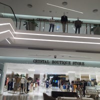 Crystal boutique 16