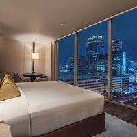 รูปภาพถ่ายที่ Waldorf Astoria Bangkok โดย Waldorf Astoria Bangkok เมื่อ 6/22/2023