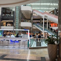 Photo taken at WestQuay Shopping Centre by Esra’a H. on 4/28/2022