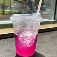 Photo taken at Starbucks by Nada A. on 5/23/2022