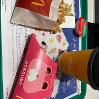 Photo taken at McDonald&amp;#39;s by 半袖 @. on 11/11/2022