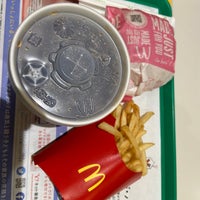 Photo taken at McDonald&amp;#39;s by 半袖 @. on 3/21/2023