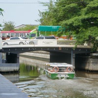 Photo taken at Noppawong Bridge by 瑞克斯 巴. on 10/28/2023