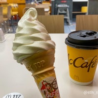 Photo taken at McDonald&amp;#39;s by 瑞克斯 巴. on 4/3/2023