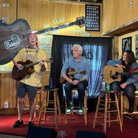 Photo taken at Bobby&amp;#39;s Idle Hour Tavern by Steve J. on 4/28/2022