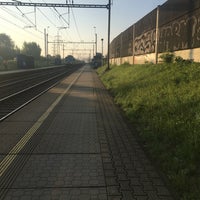 Foto scattata a Železniční zastávka Praha-Horní Měcholupy da Mája Š. il 8/29/2022