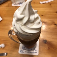 Photo taken at Komeda&amp;#39;s Coffee by ジョノ ウ. on 5/25/2022