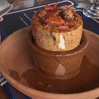 Foto diambil di Keyif Restaurant oleh Tuğçe Ö. pada 5/14/2017
