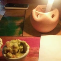 Foto tirada no(a) Totopos Gastronomia Mexicana por Jel C. em 8/5/2016