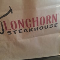 Photo taken at LongHorn Steakhouse by Jessica S. on 11/17/2016