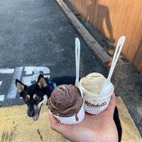 8/24/2023 tarihinde Liz L.ziyaretçi tarafından Mitchell&amp;#39;s Ice Cream'de çekilen fotoğraf