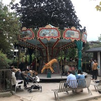 Photo taken at Jardin de l&amp;#39;École de Botanique by Hanna H. on 9/24/2022