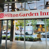 Foto tirada no(a) Hilton Garden Inn Seattle Downtown por Kitty W. em 10/12/2023