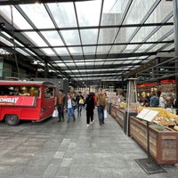 Photo taken at Spitalfields Arts Market by Epameinondas L. on 5/28/2022