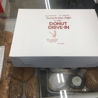 Photo taken at Donut Drive-In by Benton on 12/14/2017