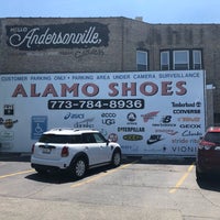 Photo taken at Alamo Shoes by Benton on 5/24/2018