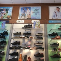 The Walking Company Shoe Store in Seattle