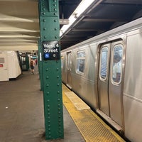 Photo taken at MTA Subway - W 4th Street/Washington Square (A/B/C/D/E/F/M) by Dimitri W. on 8/17/2022
