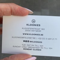 รูปภาพถ่ายที่ Kloonies โดย Christel Helena T. เมื่อ 8/11/2022