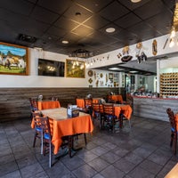 รูปภาพถ่ายที่ Los Arrieros Restaurant โดย Los Arrieros Restaurant เมื่อ 5/21/2022