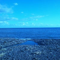 Foto tirada no(a) Praia do Lugar de Baixo por João Pinto em 12/3/2012