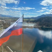 Снимок сделан в Blejski Grad | Bled Castle пользователем Eduardo G. 3/13/2024