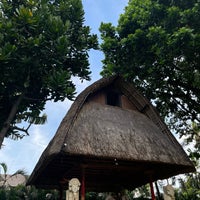 Photo taken at Bali Mandira Beach Resort by Alnori on 9/15/2022