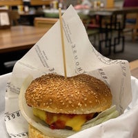 11/29/2022 tarihinde WZ44 .ziyaretçi tarafından Burger House'de çekilen fotoğraf