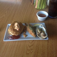 Photo taken at Pier 213 Seafood by Julie on 7/27/2014